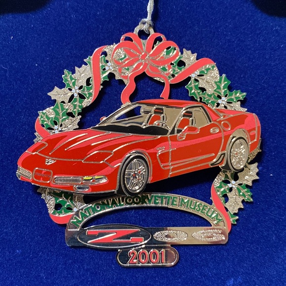 NIB 2001 national corvette museum metal 3D ornament GM license product Z06 model - Picture 1 of 6